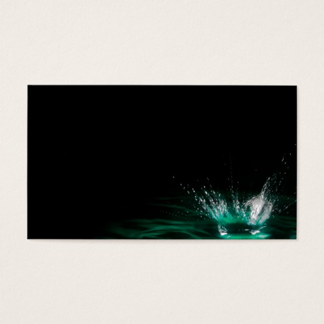 Dosage de gouttelettes d'eau sur l'arrière - plan  (Devant)