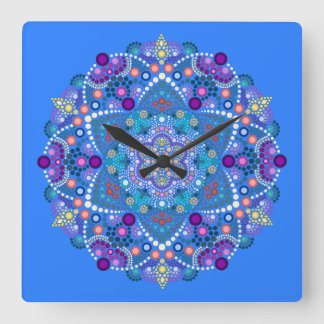 Dotmalerei trifft Mandala 2 18 Quadratische Wanduhr