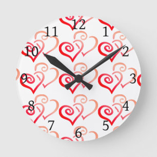 Double Red Swirly Hearts Runde Wanduhr