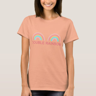 Double T-shirt de dames des textes d'arc-en-ciel