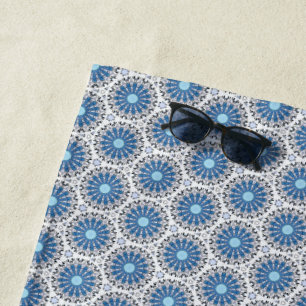 Dove Face Mandala Strandtuch