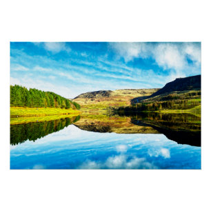 Dovestone Reservoir im Winter Poster