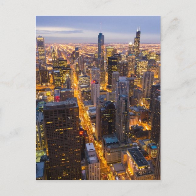 Downtown Chicago Skyline bei Dämmerung Postkarte (Vorderseite)