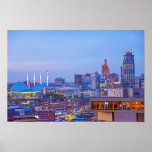Downtown Kansas City, Missouri, bei Dämmerung Poster