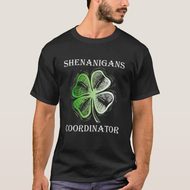Dozentin St Patricks Day Shenanigans Koordinator T-Shirt (Vorderseite)