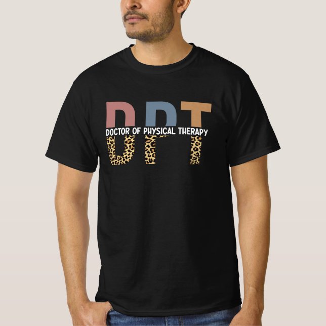 DPT Arzt für Physikalische Therapie Geparden Typog T-Shirt (Vorderseite)