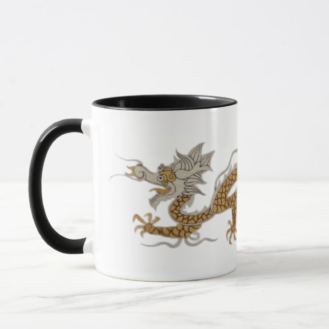 Drache der buddhistischen Tasse (Links)