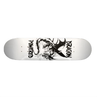 Drache, DRACHE, ANGETRIEBEN Skateboard