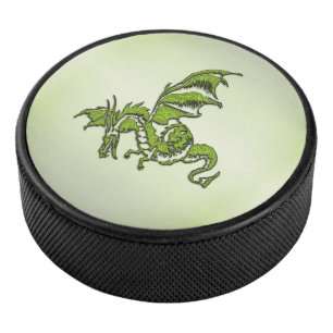 Drache für grüne Kämpfe Eishockey Puck