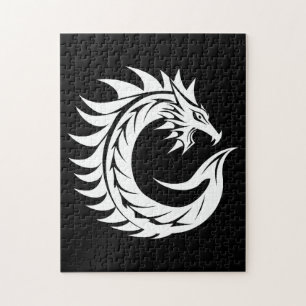 Drache gestalteter Buchstabe C, Drachenalphabet, M