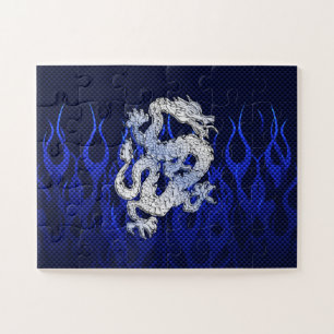 Drache in Chrome wie blaue Karbon-Faser-Stile
