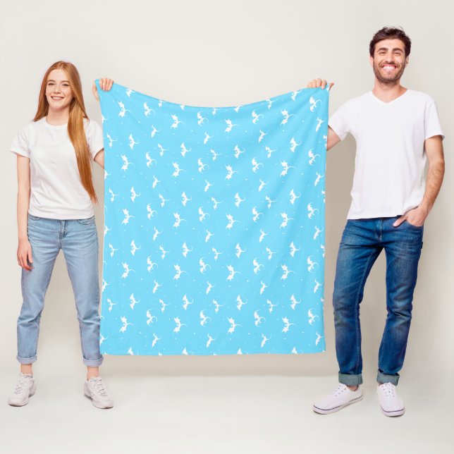 Drachen und Sterne auf blauem Hintergrund Fleecedecke (Beispiel)