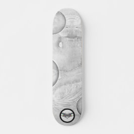 Drachenball levithan Energetische schwarze Linie Skateboard