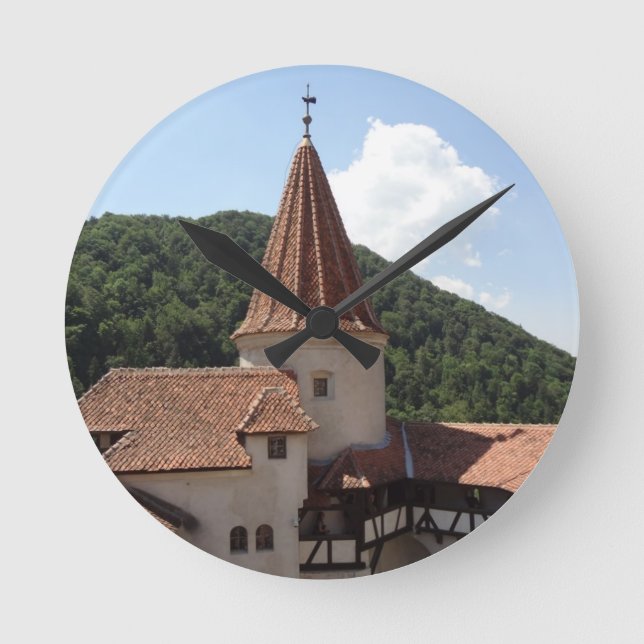 Draculas Schloss-Uhr Runde Wanduhr (Vorderseite)