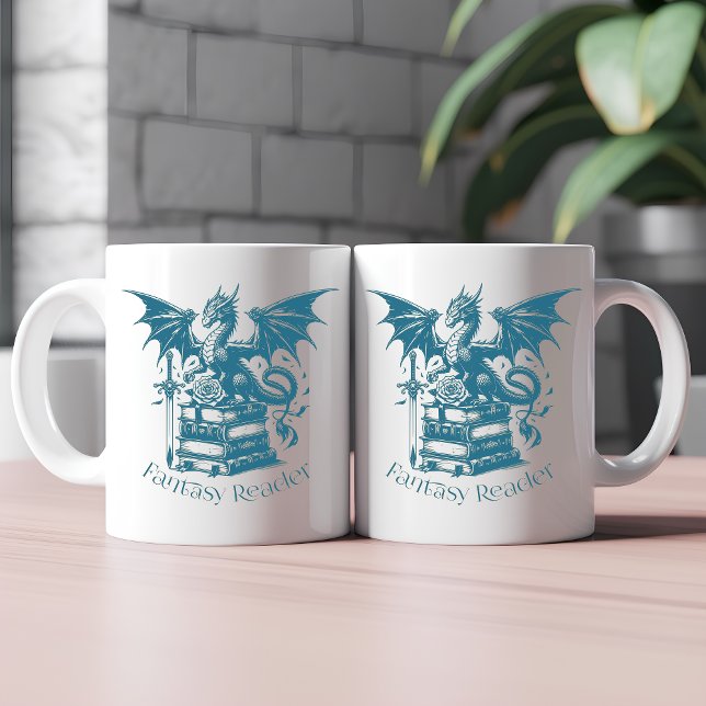Dragon and Books Fantasy Reader Kaffeetasse (Von Creator hochgeladen)