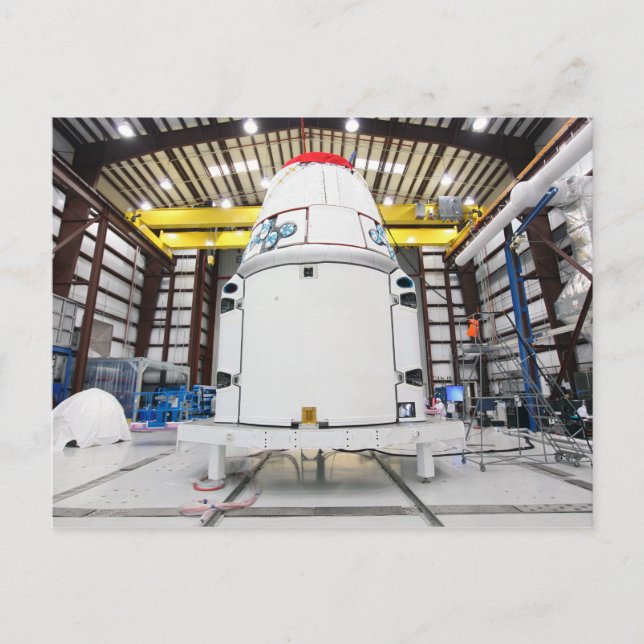 Dragon bereitet sich auf Wiederbelebung vor Postkarte (Vorderseite)