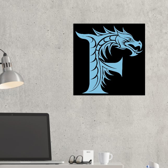 Dragon Styled Letter F, Dragon Alphabet, Monogramm Foliendrucke (In Situ (Schreibtisch 2))