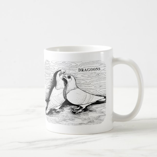 Dragoon Tauben Weißes Paar Kaffeetasse (Rechts)