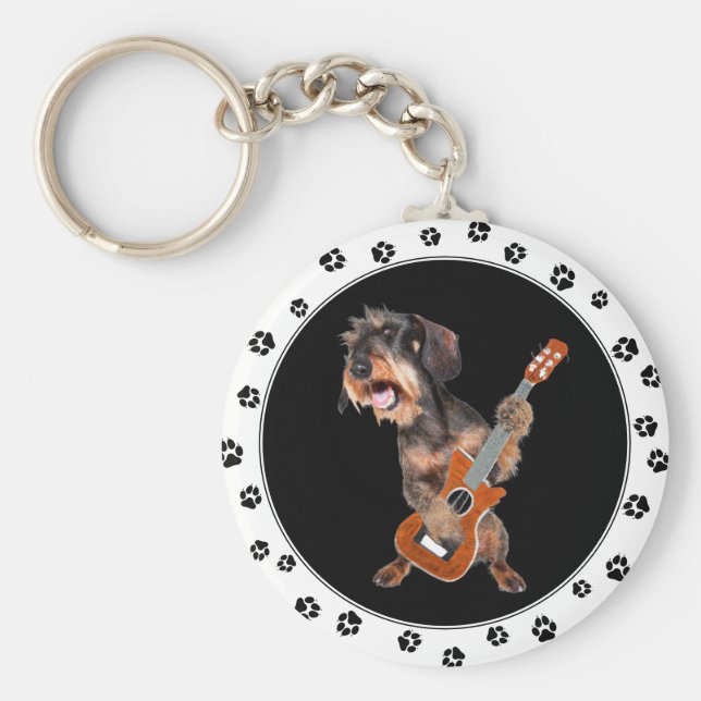 Drahthaar Dackel Gitarre Schlüsselanhänger spielen (Vorne)