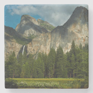 Dramatische Aussicht auf das Yosemite-Tal von den Steinuntersetzer
