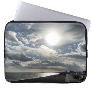 Dramatische Oktoberflüge über Hythe Bay Kent Laptopschutzhülle