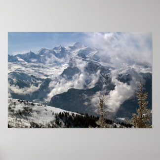 Dramatische Sicht auf den Mont Blanc Poster