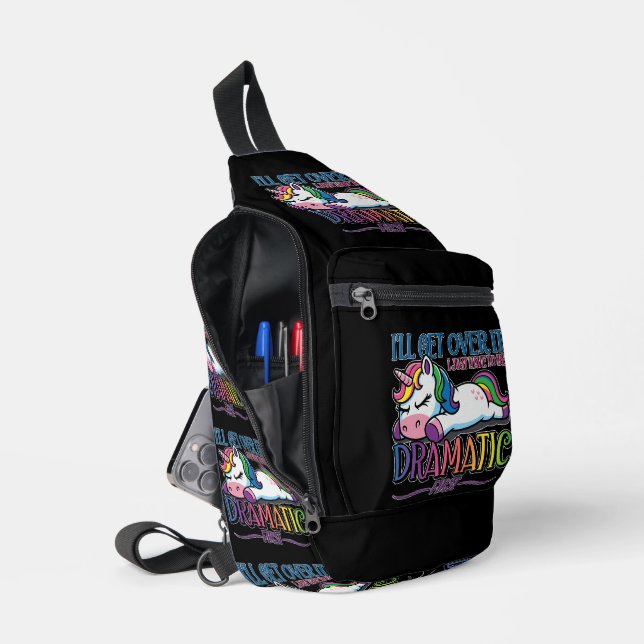 Dramatisches Einhorn Crossbody Bag (Offen)