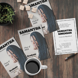 Dramatisches Magazine Stylesgraduierungsparty Einladung