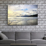 Dramatisches Sunset Foto Pismo Beach California Bo Leinwanddruck<br><div class="desc">Dieses dramatische Pismo Beach, Kalifornien, weite, unberührte, sandige Strandlandschaft, nah zum Sonnenuntergang genommen, strahlt Ruhe und Einsamkeit aus. Hier finden Sie die Surfer, die für den perfekten Wellengang gewartet sind, sowie die kleinen Vögel, die nach ihrem Abend-Snack suchen. Sie können leicht personalisieren diese verpackte Leinwand plus ich biete auch Anpassung...</div>
