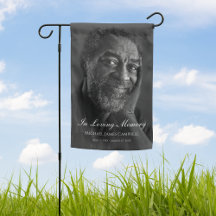 Hommage aux funérailles commémoratives