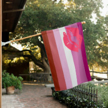 Drapeau et lèvres de la fierté lesbienne
