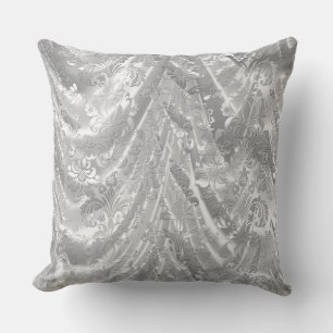Draped Shiny Silver Floral Damasks Kissen
