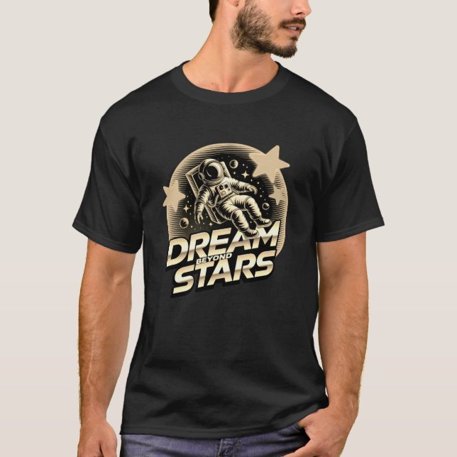 Dream Beyond Stars Astronaut T-Shirt | Vaporwave  (Vorderseite)