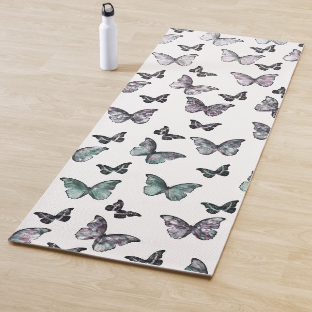 Dreamy Iridescent Butterfly Pattern #1 #wall #art Yogamatte (Beispiel)