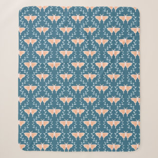 Dreamy Moths & Vines - Whimsikische Motten Sherpadecke