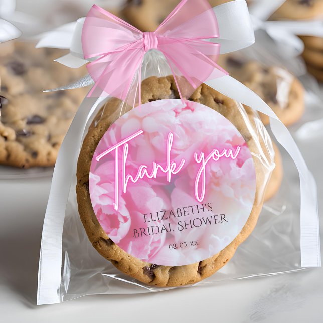 Dreamy Romantic Pink Peonies Floral Brautparty Runder Aufkleber (Von Creator hochgeladen)