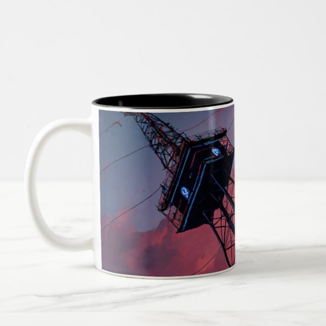 Dreamy Tower Tasse (Links)