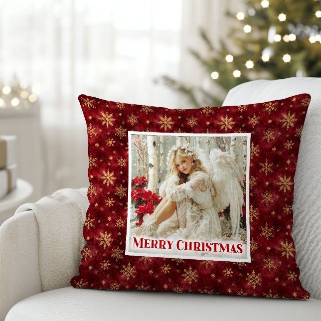 Dreamy Victorian Angel Red and Gold Holiday Pillow Kissen (Dreamy Victorian Angel Red and Gold Holiday Pillow)