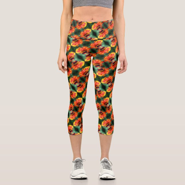 Dreamy Zinnia Blume Pattern Capri Leggings (Vorderseite)