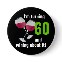 Drehen 60 und wining mit Rotweingläsern