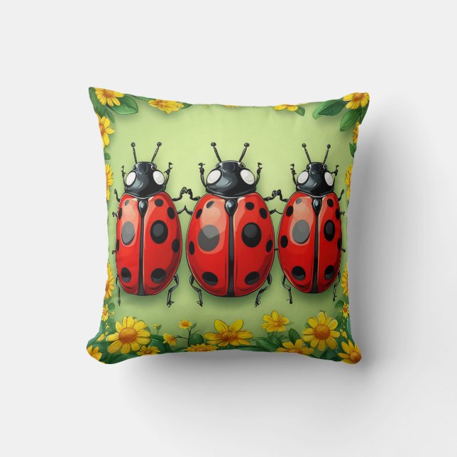 Drei bezaubernde Ladybugs umgeben von Blume Kissen (Vorderseite)