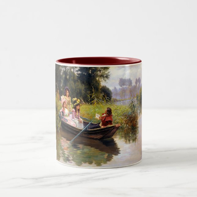 Drei Damen und ein Mann im Boot Zweifarbige Tasse (Mittel)