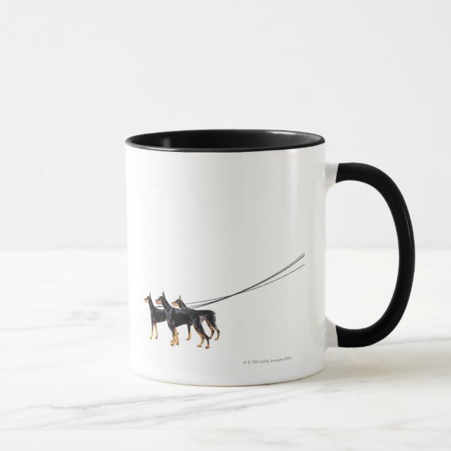 Drei Dobermann auf Leine Tasse (Rechts)