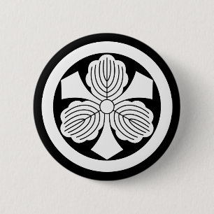 Drei Eichen-Blätter mit Schwertern im Kreis Button