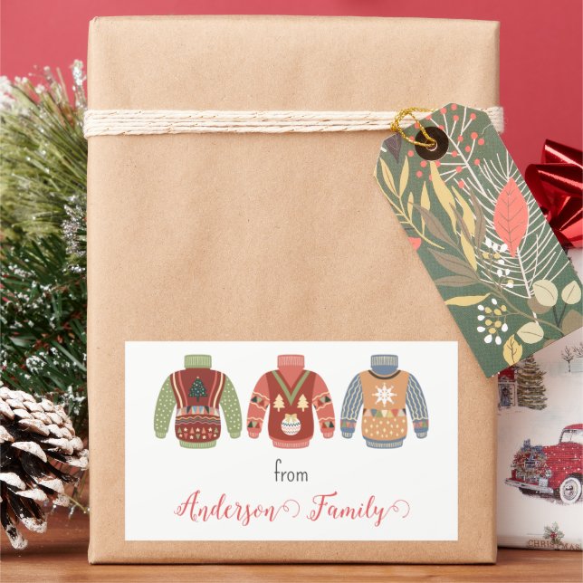 Drei farbige, hässliche Weihnachtsgeschenke Rechteckiger Aufkleber (Feiertag)