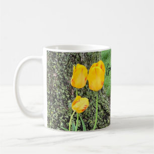 Drei gelbe Tulissen / Kaffeetasse