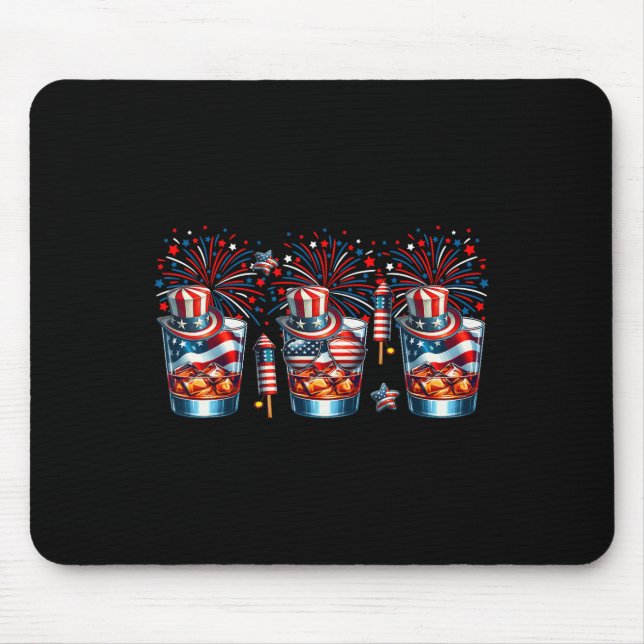 Drei Gläser Bourbon Funny Drinker Patriotic 4. Mousepad (Vorne)