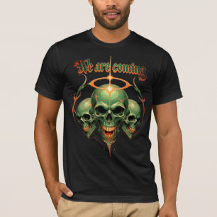 Drei grüne Schädel mit Golden Halo und Fierce Exp T-Shirt