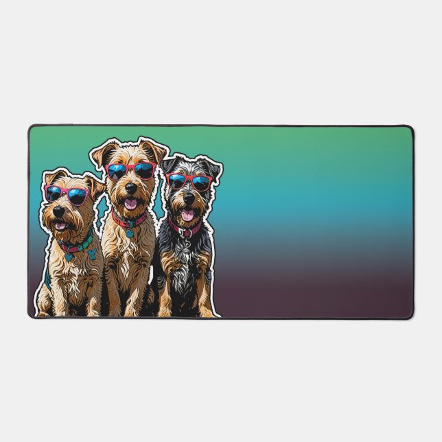 Drei Hunde mit Sonnenbrille Schreibtischmatte (Vorderseite)