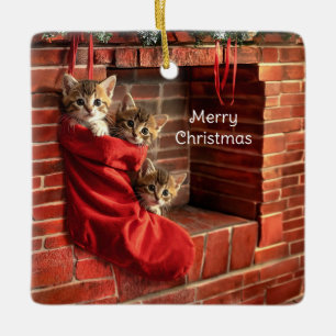 Drei Kätzchen in einem Weihnachtsstrumpf Keramikornament